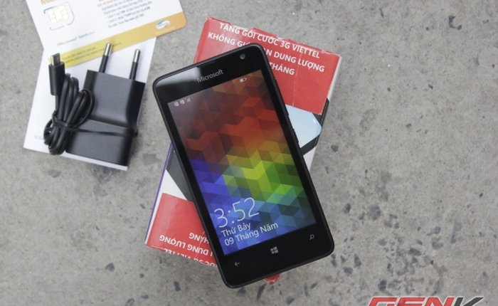 Mở hộp chiếc Lumia 430 tại VN: đơn giản và siêu rẻ
