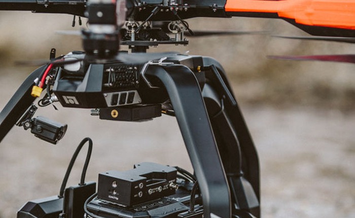 Chiêm ngưỡng chiếc Drone chở máy quay chất lượng 4K