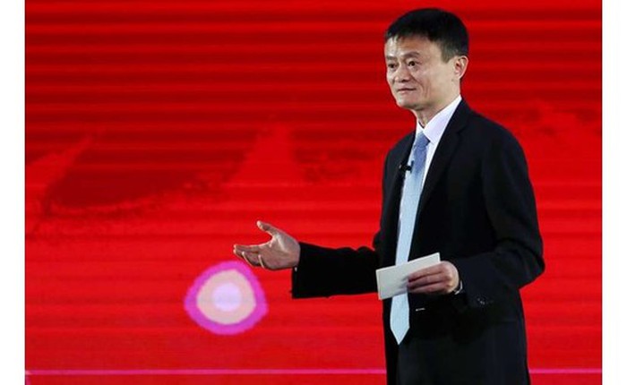 'Bắt chước' ông chủ Amazon, Jack Ma cũng mua tòa soạn báo