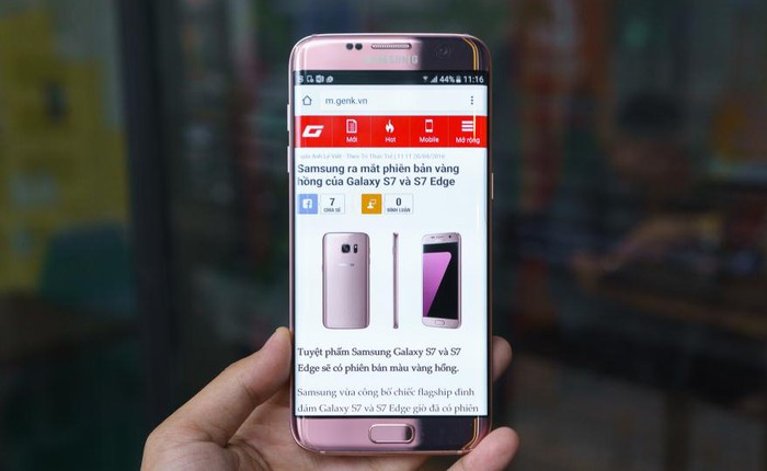 Trên tay Galaxy S7 edge phiên bản hồng vàng vừa mới ra mắt tại Việt Nam