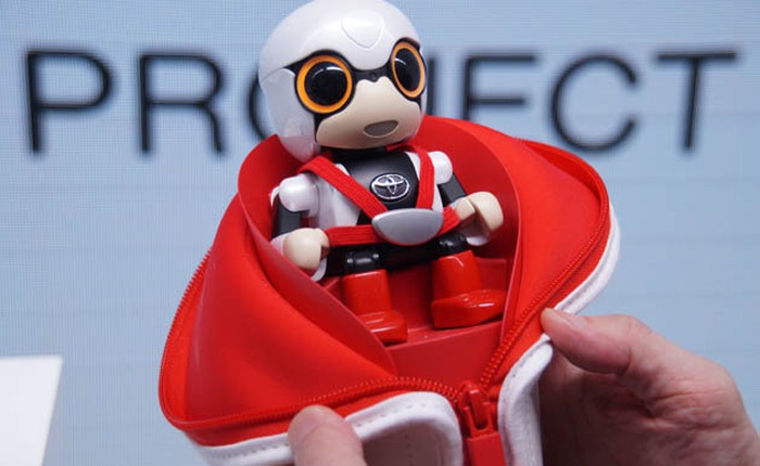 Toyota ra mắt robot biết "tâm sự" giúp lái xe bớt nhàm chán và kích thích giới trẻ Nhật Bản sinh con