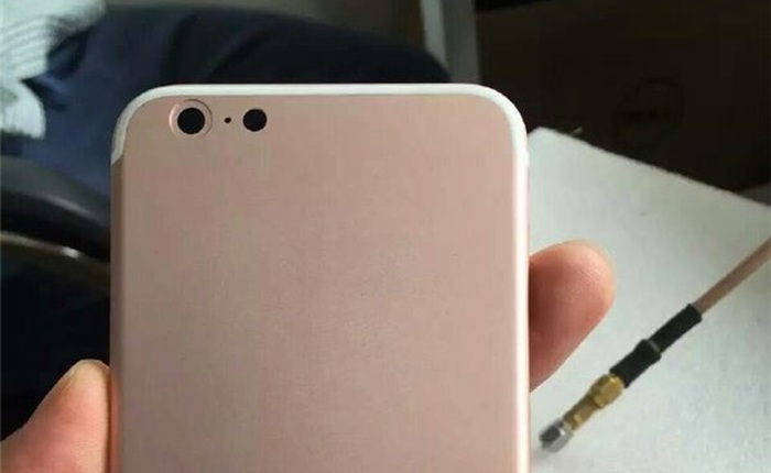 Đây có phải là chân dung iPhone 7 vàng hồng?