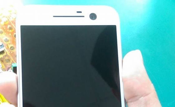 HTC 10 đã về tới Việt Nam, camera trước có thể lấy nét tay?