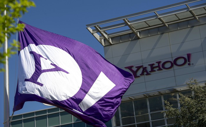 Yahoo sẽ bán cả mảng kinh doanh cốt lõi và cổ phần Alibaba, hạn cuối 11 tháng 4