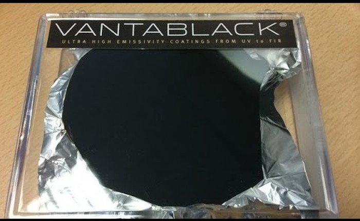 Vật liệu đen nhất thế giới còn có một tính chất vô cùng đặc biệt mà chúng ta chưa bao giờ thấy