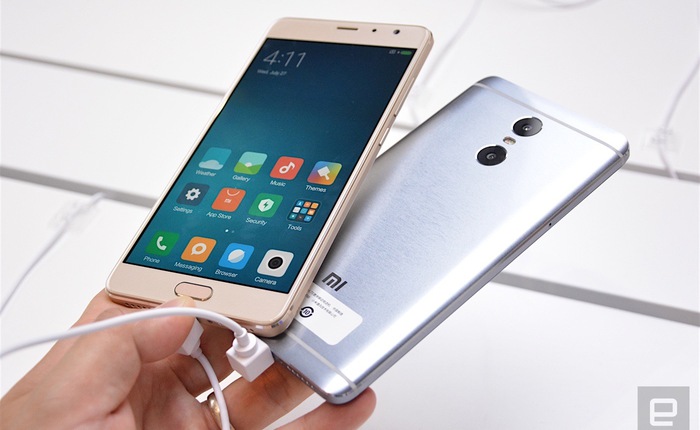 Soi kĩ smartphone đầu tiên của Xiaomi trang bị camera kép