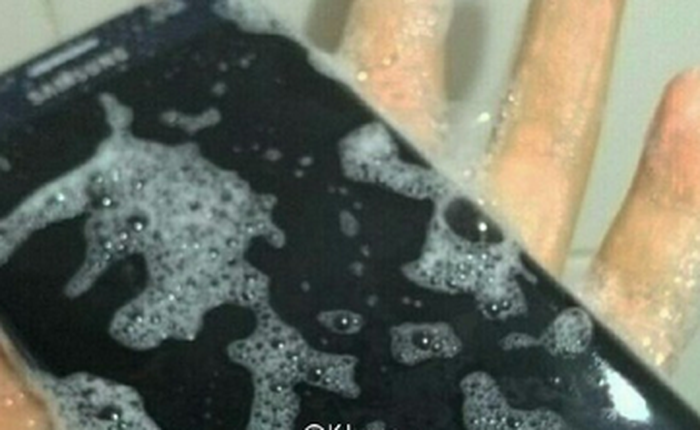 Bức ảnh đầu tiên chứng minh Galaxy Note 7 có thể chống nước