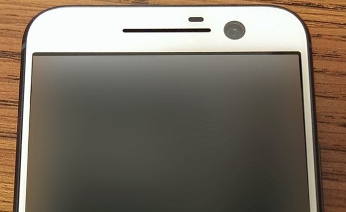 Lộ thêm ảnh One M10 màu trắng: đây có còn là điện thoại HTC?