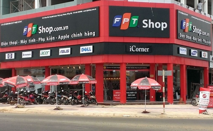 FPT sẽ bán cổ phần, không bán đứt FPT Shop