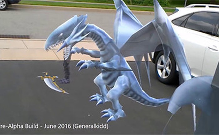 Pokémon GO! chưa là gì nhé, sắp có Yu-Gi-Oh! chơi như thật trên kính HoloLens rồi