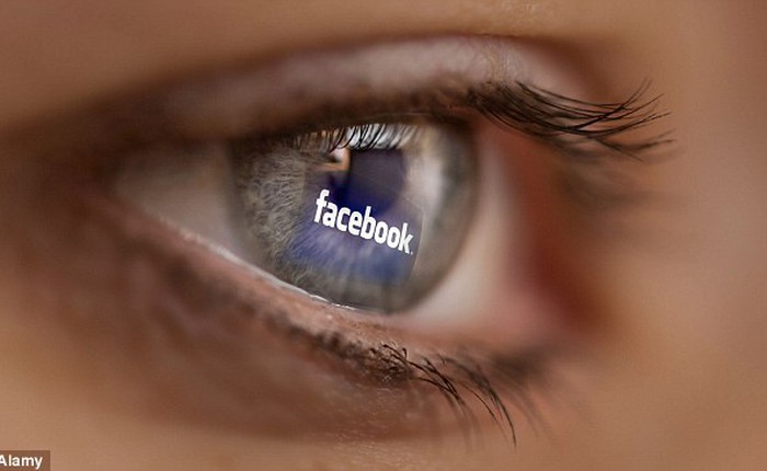 Bạn có biết Facebook đang theo dõi 98 điều về bạn và kiếm được cả núi tiền từ đây?