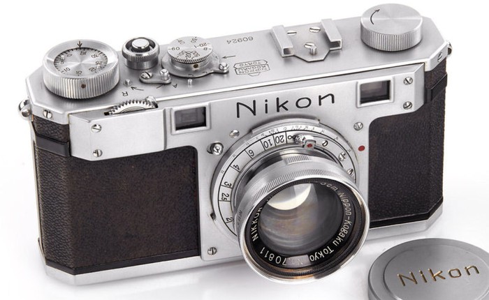 Chiếc máy ảnh Nikon gần 70 năm tuổi vẫn còn hoạt động vừa được bán đấu giá 400 ngàn USD