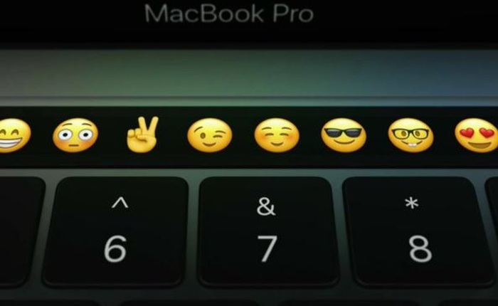 Touch Bar trên MacBook Pro là câu trả lời cho Surface Dial của Microsoft!