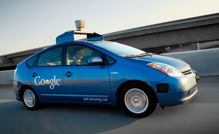 Áp dụng chiến lược thông minh tương tự như Android, Google sẽ làm chủ chiến trường xe tự lái