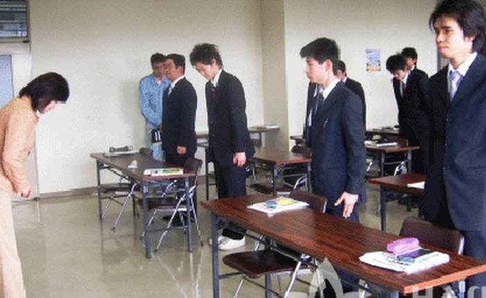 Người Nhật đối xử với nghề giáo như thế nào để tạo ra những người thầy khiến cả thế giới ngưỡng mộ?