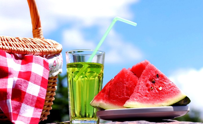 9 thực phẩm giúp bạn giảm cân trong ngày hè nóng nực