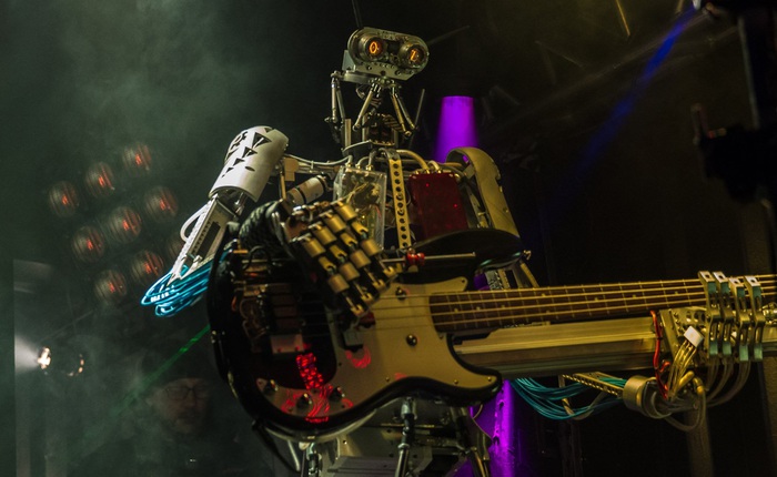 8 ví dụ minh chứng robot không hề kém con người ở khoản âm nhạc nghệ thuật