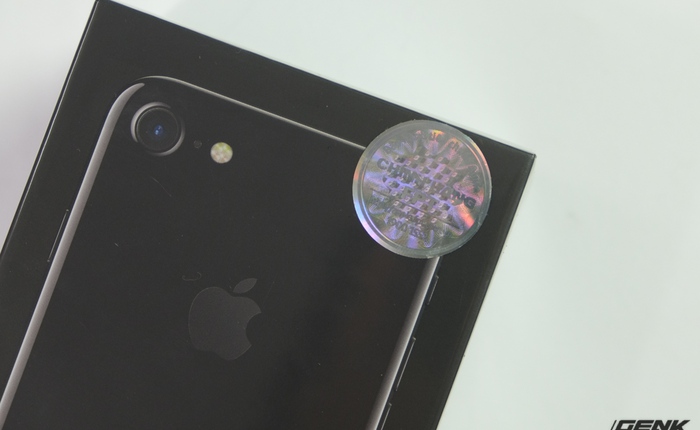 Giá iPhone 7 chính hãng giảm phi mã, chỉ còn 17 triệu đồng
