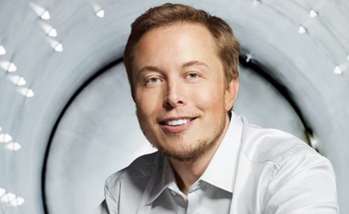 Elon Musk nói cuộc gặp bí mật với Lầu Năm Góc là để chế tạo bộ giáp như Iron Man!