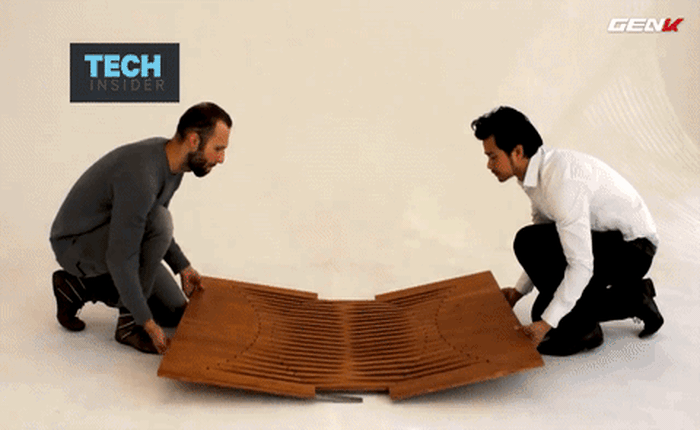 [Video] Phiến gỗ này có thể biến hình thành bất kì vật dụng nào trong nhà bạn