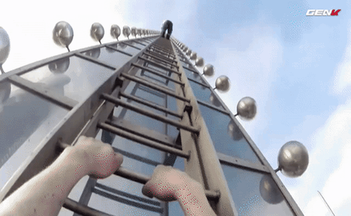 [Video] Leo 1381 bậc lên tòa nhà chọc trời chỉ để có được hình selfie độc nhất