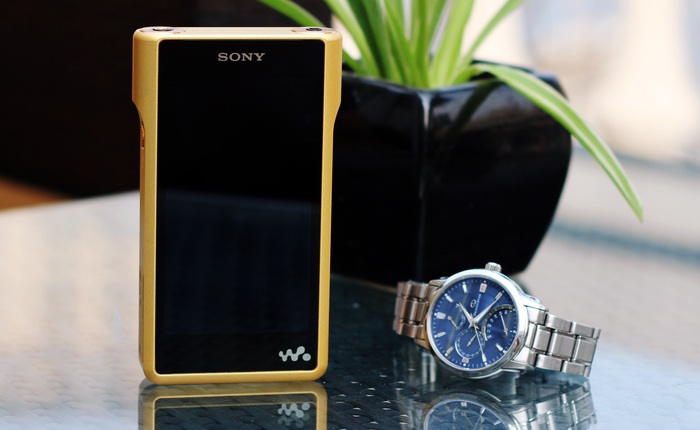 Cận cảnh Sony Walkman NW-WM1Z: máy nghe nhạc mạ vàng, nặng nửa ký, đổi ngang 4 chiếc iPhone 7