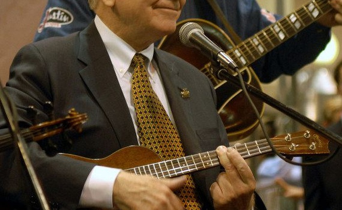 Nếu biết lý do vì sao Warren Buffet biết chơi đàn ukulele, bạn sẽ thấy thiên tài cũng giống chúng ta