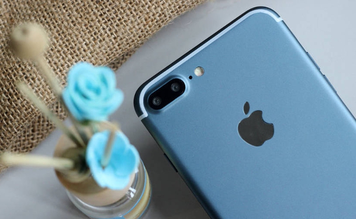 iPhone 7 Pro màu "xanh sâu thẳm" lộ ảnh mọi góc cạnh