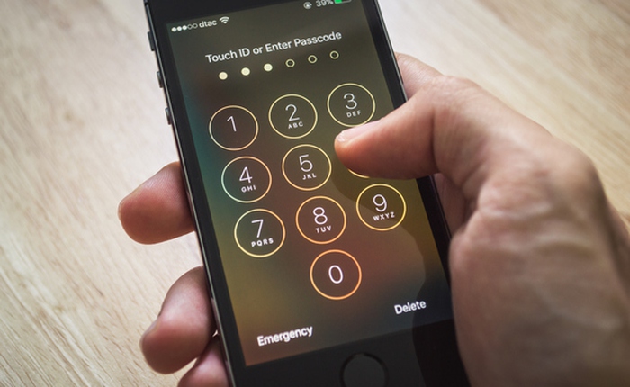 Bạn có thấy mở khóa iPhone trên iOS 10 quá là khổ không?