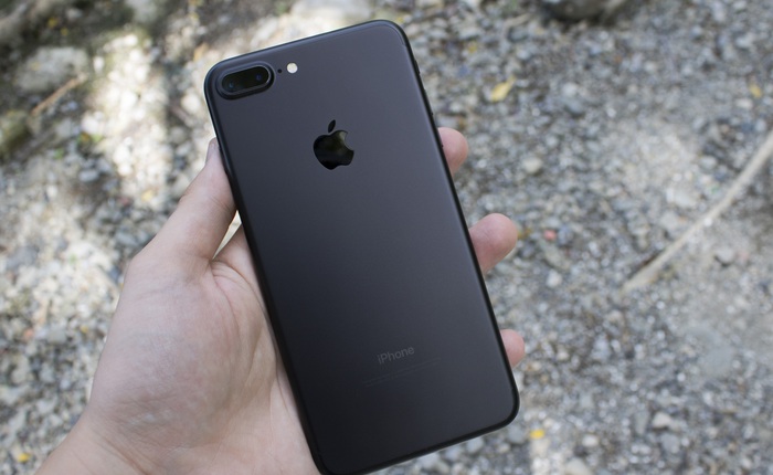 Chỉ sau 3 ngày, iPhone 7 mất giá hơn 5 triệu tại Việt Nam