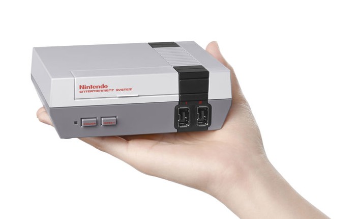 Nintendo ra mắt máy chơi game 4 nút kích cỡ siêu nhỏ, gợi nhớ tuổi thơ 8X dữ dội ngày nào