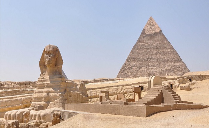 Hóa ra Kim tự tháp Ai Cập không cân xứng 2 bên như chúng ta tưởng