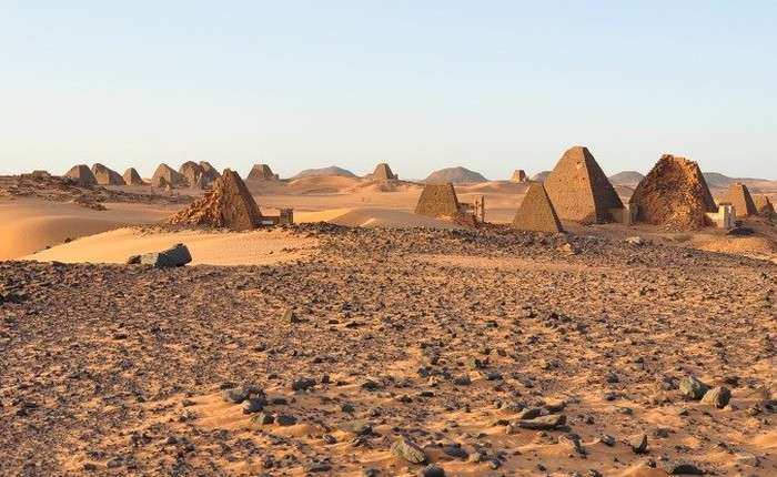Nếu bạn nghĩ Ai Cập là nơi có nhiều Kim tự tháp nhất thế giới, thì bạn đã nhầm to