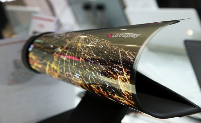 LG đầu tư gần 2 tỷ USD vào sản xuất màn hình OLED cong