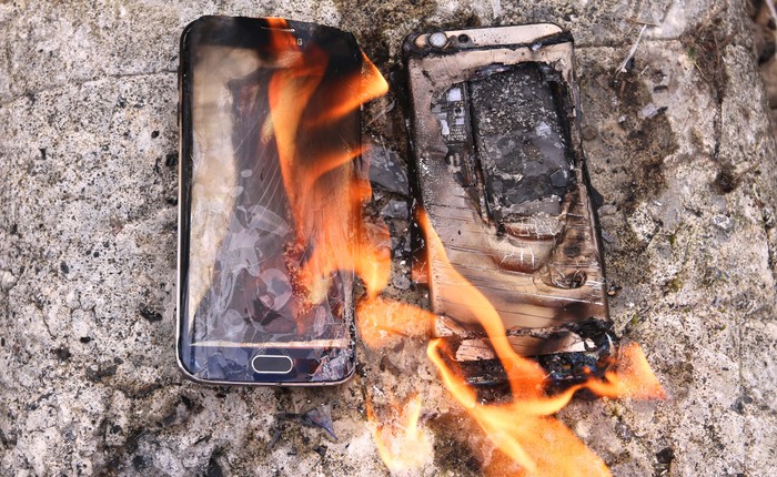 Sau Note 7, Samsung tiếp tục nếm "trái đắng" với tai nạn cháy Note 2 ngay trên một chuyến bay