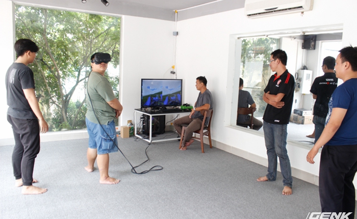 Quán cafe đầu tiên cho khách hàng trải nghiệm thực tế ảo có mặt ở Việt Nam