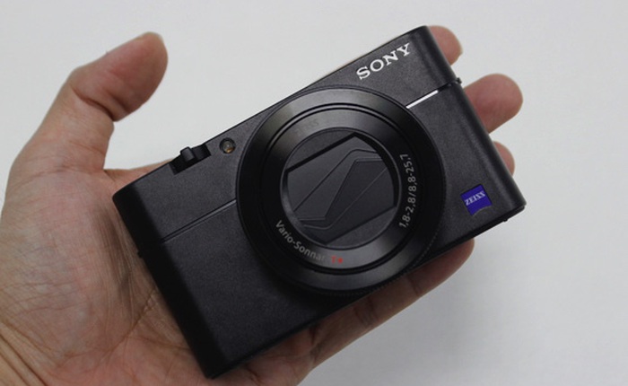 Đánh giá Sony RX100 V: Giá 1000 USD, chất lượng hình ảnh xuất sắc, vẫn rất khó cầm nắm