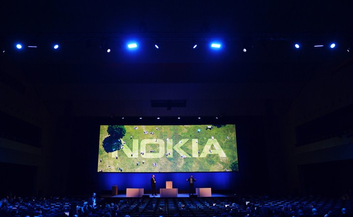 Cựu vương Nokia: từ buôn giấy vệ sinh, lốp xe đến đỉnh cao điện thoại và bây giờ là gì đây?