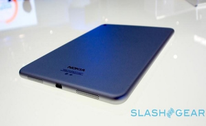 Nokia D1C thực chất là một chiếc tablet 13.8 inch, chạy Android 7.0 Nougat