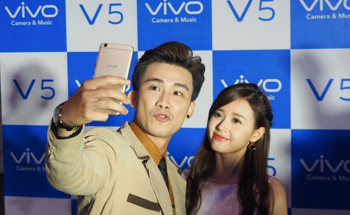 Vivo chính thức trình làng điện thoại V5 với camera siêu khủng 20 "chấm" tại Việt Nam
