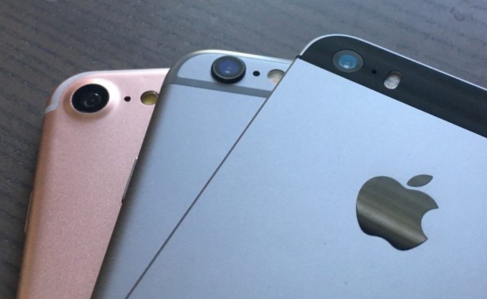 Bức ảnh so sánh này cho thấy iPhone 7 khác biệt thế nào khi đặt cạnh iPhone 6s, iPhone SE