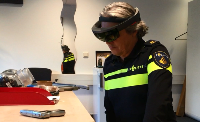 Cảnh sát Hà Lan trang bị kính HoloLens của Microsoft, đưa AR vào ứng dụng trong nhiệm vụ như RoboCop