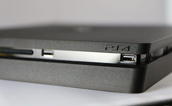 Sony giới thiệu PlayStation 4 mới, mỏng hơn, giá dễ yêu thương hơn