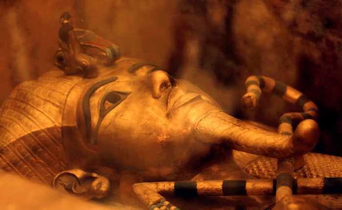 Phát hiện dao găm làm từ đá thiên thạch được chôn cùng vị Pharaoh bí ẩn Tutankhamun