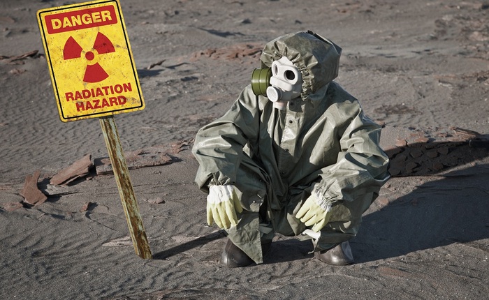 Bạn có được bảo vệ hoàn toàn với phóng xạ khi đã mặc "đồ bảo hộ phóng xạ"?