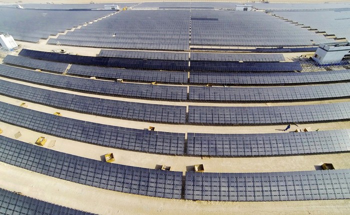 Vương quốc giàu có Dubai vừa phá kỷ lục về giá điện mặt trời: rẻ bằng 1/3 giá điện ở Việt Nam
