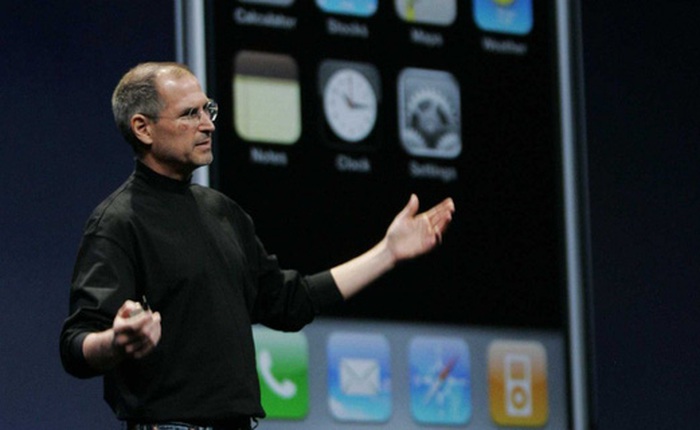 Trong mơ bạn cũng không tưởng tượng nổi chiếc iPhone đầu tiên của Steve Jobs lại 'kinh dị' thế này