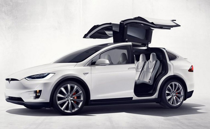 Model X là minh chứng cho thấy Tesla chưa đủ sức giết Toyota, VW hay Mercedes
