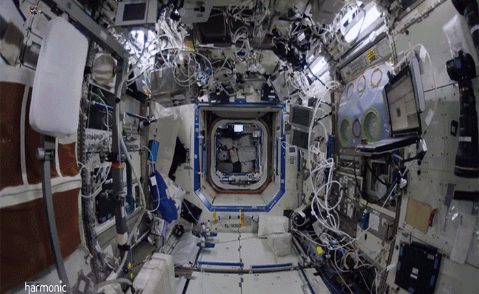 Mời bạn "tham quan" Trạm vũ trụ Quốc tế ISS với đoạn video tuyệt đẹp được NASA cung cấp