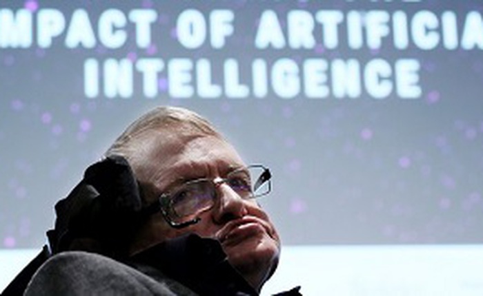 Thiên tài Stephen Hawking một lần nữa cảnh báo siêu AI sẽ là phát minh thế kỷ nhưng cũng là mốc diệt vong của loài người